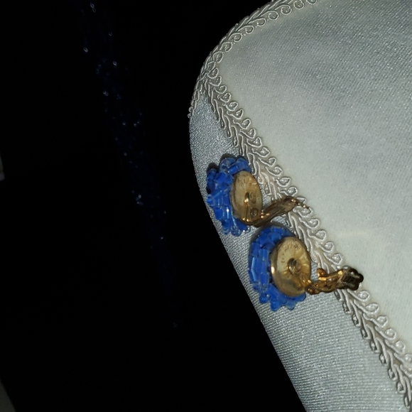 1950s/1960s Glass Tube Seed Beaded 10 Strand Necklace w/Clip Earrings - Picture 6 of 7